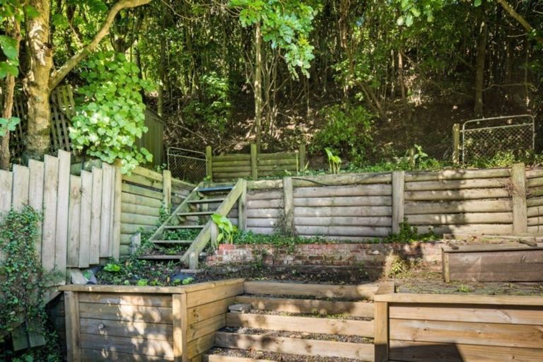 Photo of property in 84 Cluny Road, Plimmerton, Porirua, 5026