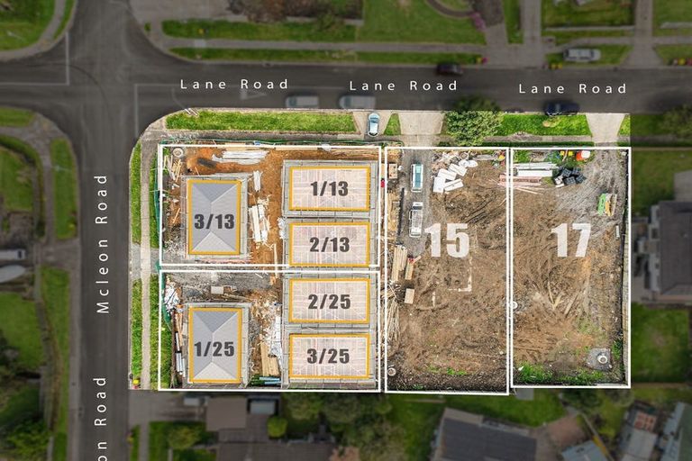 Photo of property in 1/25 Mcleod Road, Weymouth, Auckland, 2103