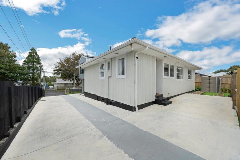 Photo of property in 25b Flat Bush Road, Otara, Auckland, 2023