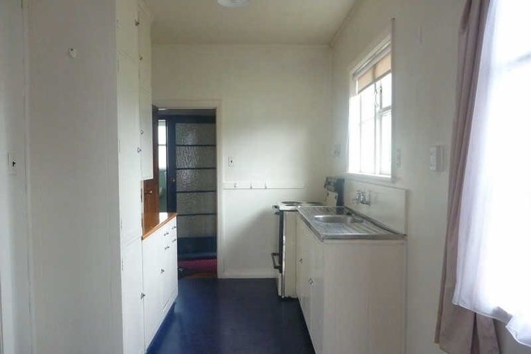 Photo of property in 9a Paeroa Street, Riccarton, Christchurch, 8041