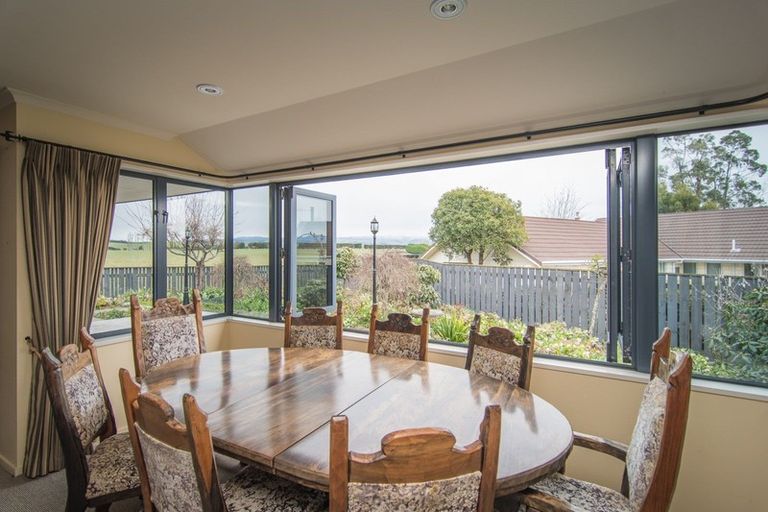 Photo of property in 8 Hillview Place, Pleasant Point, 7903