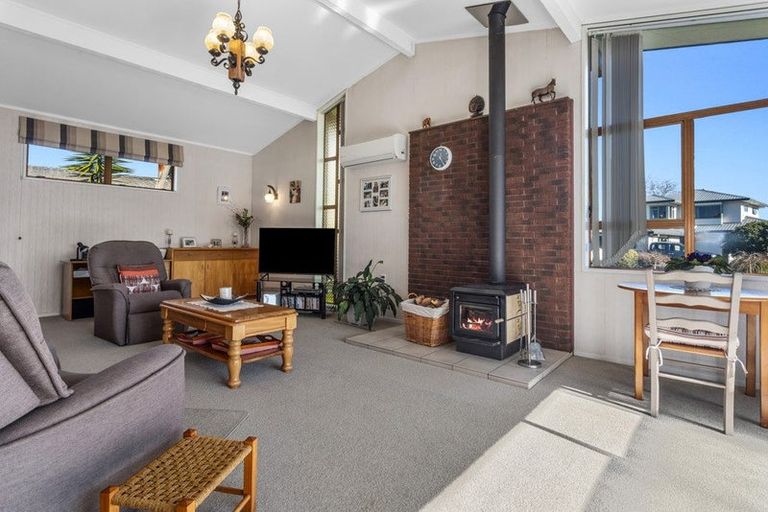 Photo of property in 108 Riverside Drive, Whakatane, 3120