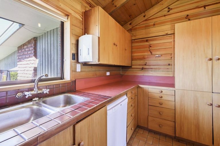 Photo of property in 24 Burnett Street, Oxford, 7430