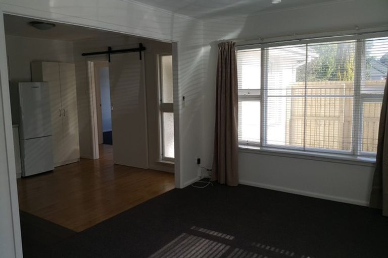 Photo of property in 120 Maidstone Road, Ilam, Christchurch, 8041