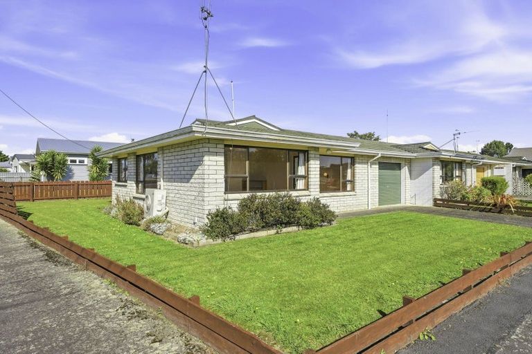 Photo of property in 5a Cambridge Street, Pahiatua, 4910