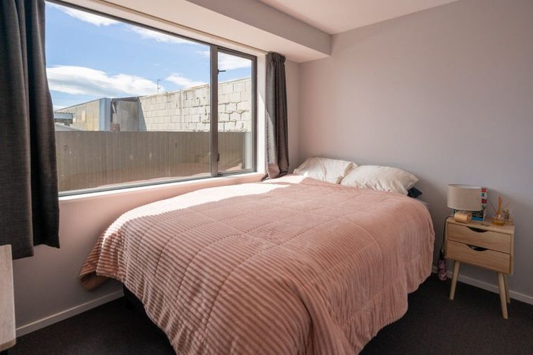 Photo of property in 18c Redmond Street, Gore, 9710