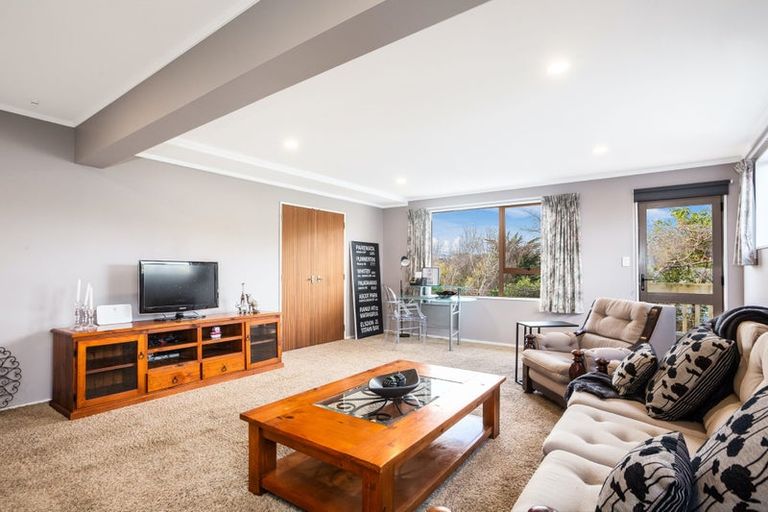 Photo of property in 3 Fathom Lane, Whitby, Porirua, 5024