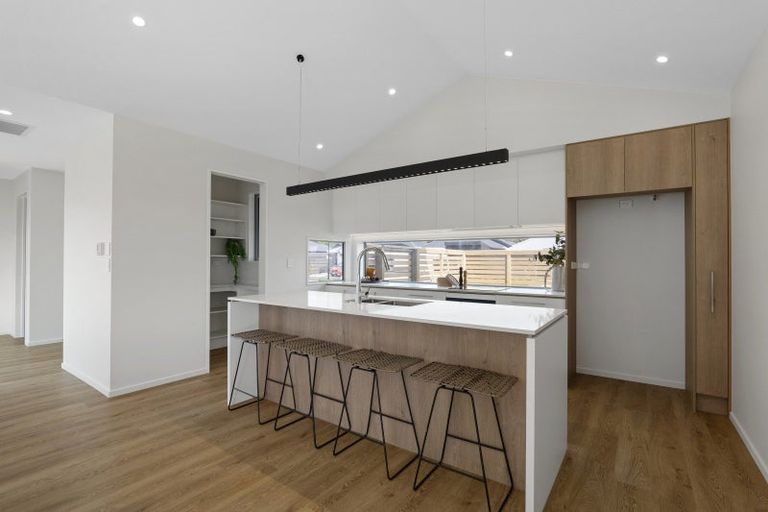 Photo of property in 39 River Stone Drive, Halswell, Christchurch, 8025