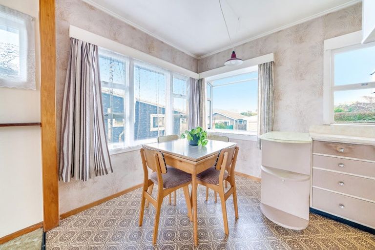 Photo of property in 24 Russell Avenue, Pukekohe, 2120