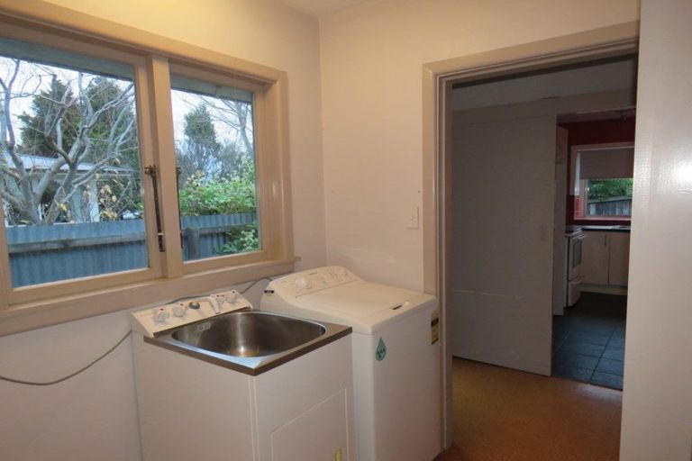 Photo of property in 72 Grahams Road, Burnside, Christchurch, 8041