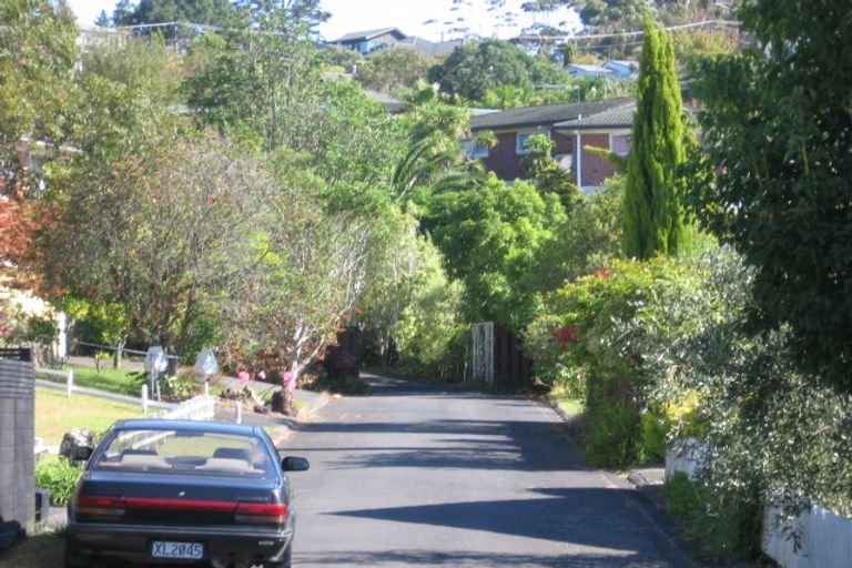 Photo of property in 84 Newhaven Terrace, Mairangi Bay, Auckland, 0630