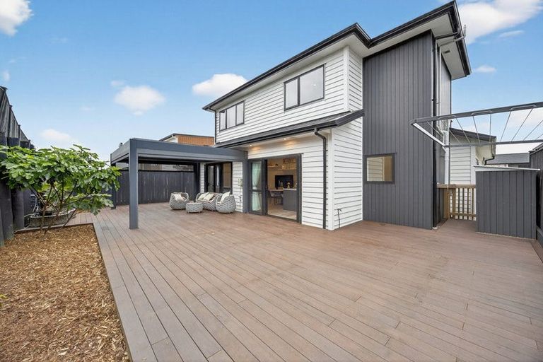 Photo of property in 26 Bendridge Street, Flat Bush, Auckland, 2019