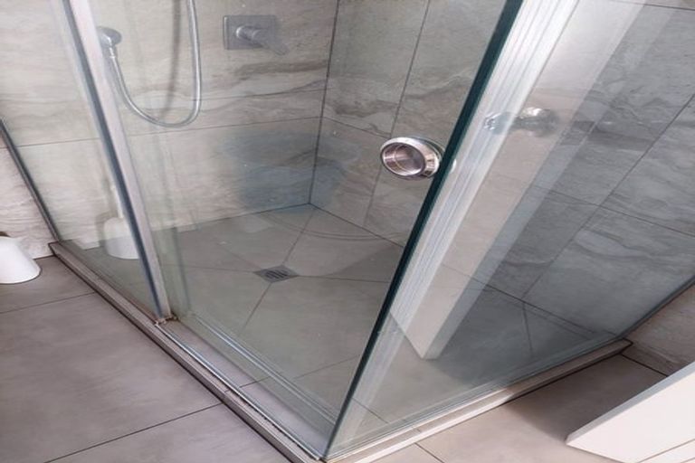 Photo of property in 74 Butterworth Drive, Glendene, Auckland, 0602