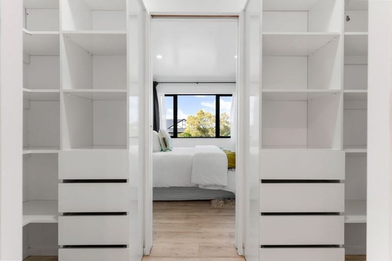 Photo of property in 1/131 Botany Road, Botany Downs, Auckland, 2010