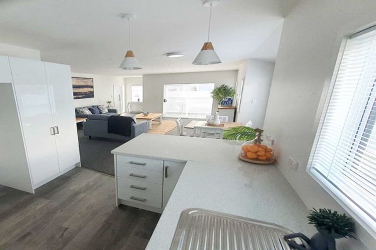 Photo of property in 702b Murdoch Road East, Akina, Hastings, 4122