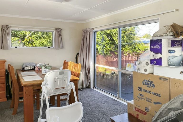 Photo of property in 354 College Street, West End, Palmerston North, 4410