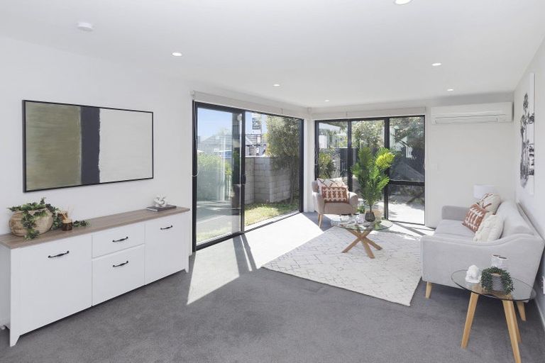 Photo of property in 1/136 Sherborne Street, St Albans, Christchurch, 8014