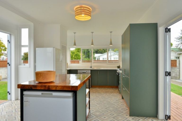 Photo of property in 70 Harris Street, Kaiti, Gisborne, 4010