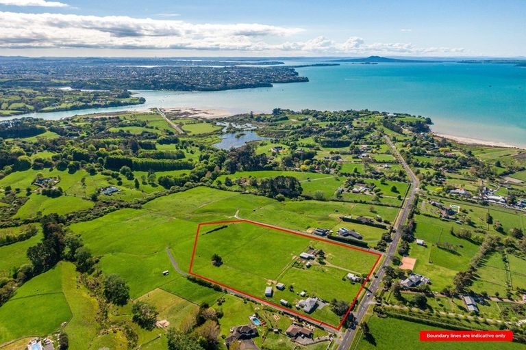 Photo of property in 250 Clifton Road, Whitford, 2571