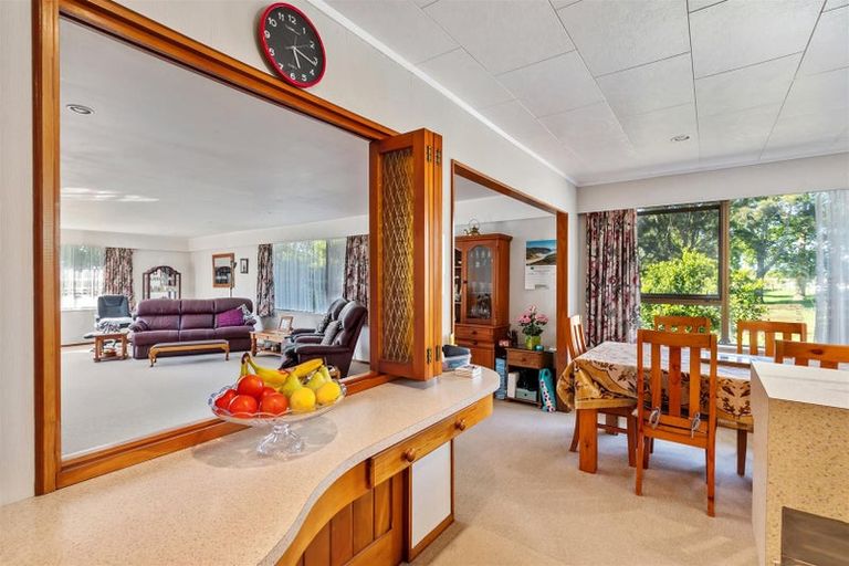 Photo of property in 76 Robertson Road, Ruawai, 0591