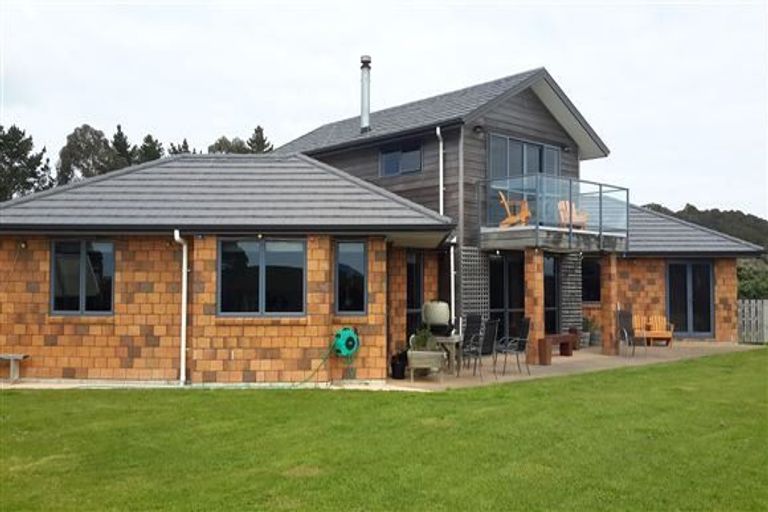 Photo of property in 229 Sandford Road, Ruakaka, Whangarei, 0171