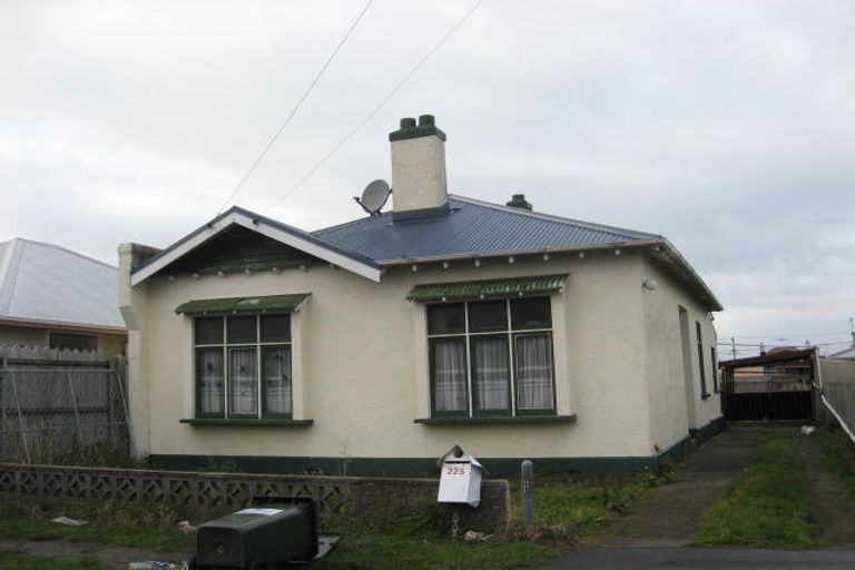 Photo of property in 225 Oxford Street, South Dunedin, Dunedin, 9012