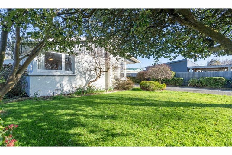 Photo of property in 12 Rowan Street, Hargest, Invercargill, 9810