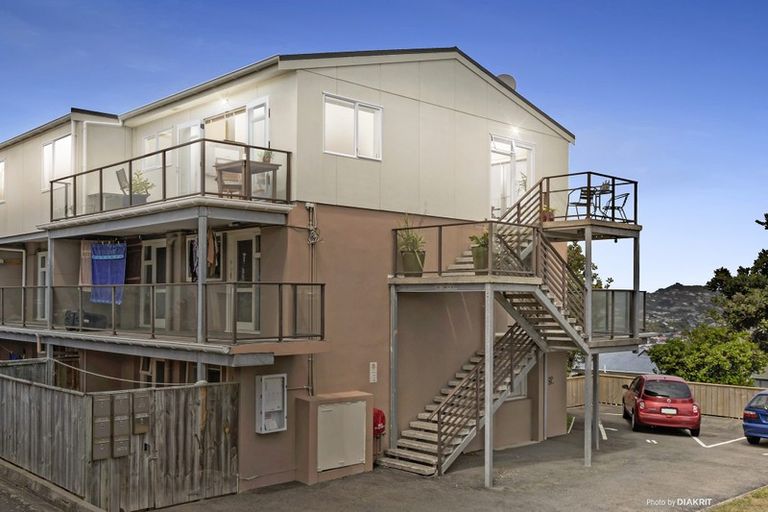 Photo of property in 7/21 Duchess Place, Maupuia, Wellington, 6022