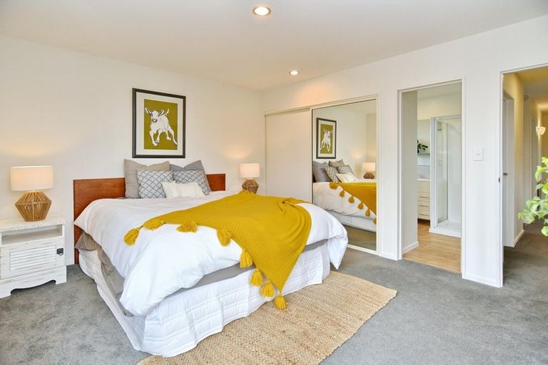 Photo of property in 92a East Belt, Rangiora, 7400