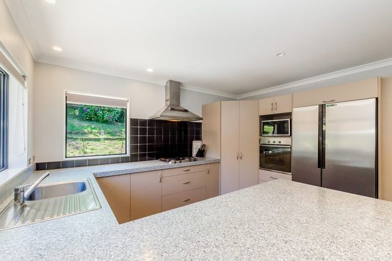 Photo of property in 25 Cascade Way, Paraparaumu, 5032