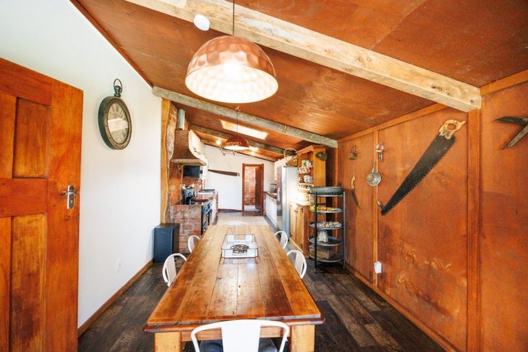 Photo of property in 359 Newbury Line, Bunnythorpe, Palmerston North, 4478