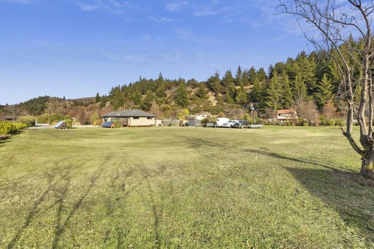 Photo of property in 1 Pisa Road, Luggate, Cromwell, 9383