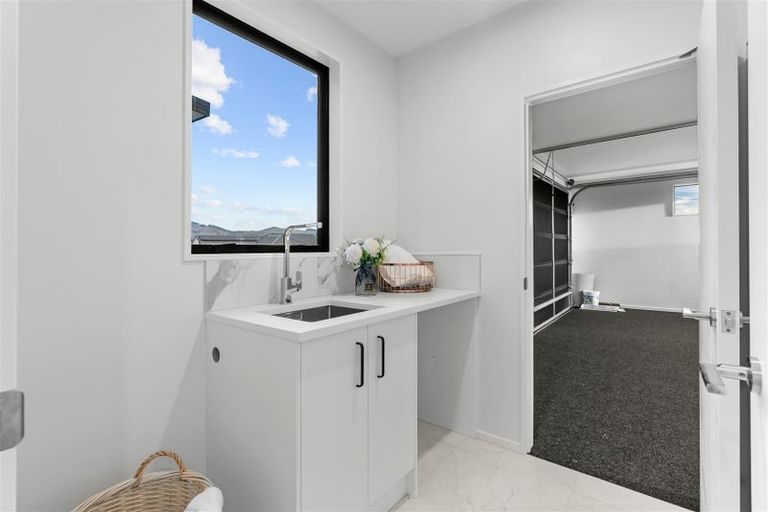 Photo of property in 42 Navarra Road, Halswell, Christchurch, 8025