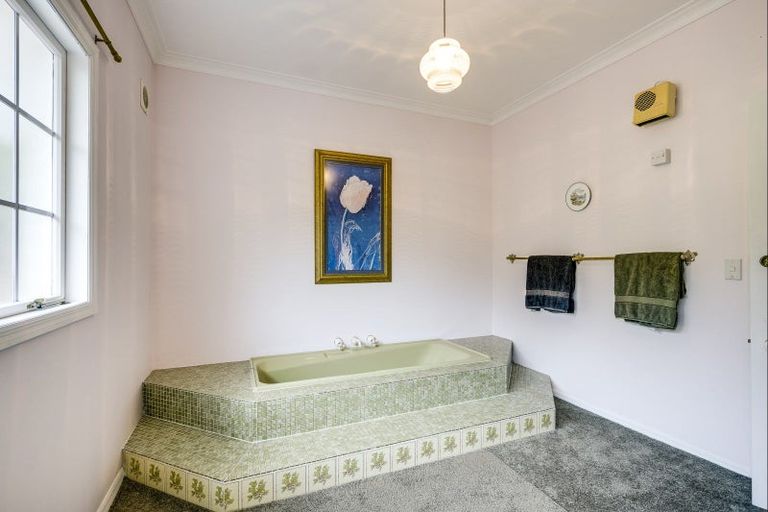 Photo of property in 4 Ritchie Place, Havelock North, 4130