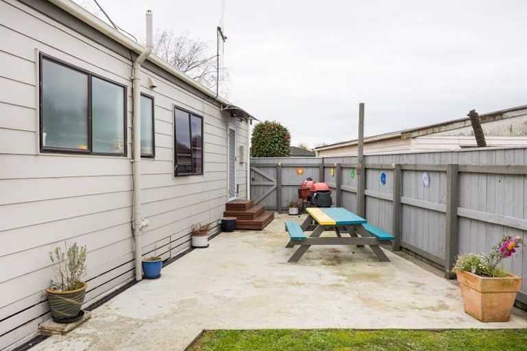 Photo of property in 5 Cedar Grove, Highbury, Palmerston North, 4412