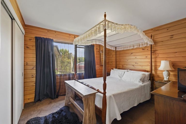 Photo of property in 1/99 Mangorei Road, Merrilands, New Plymouth, 4312