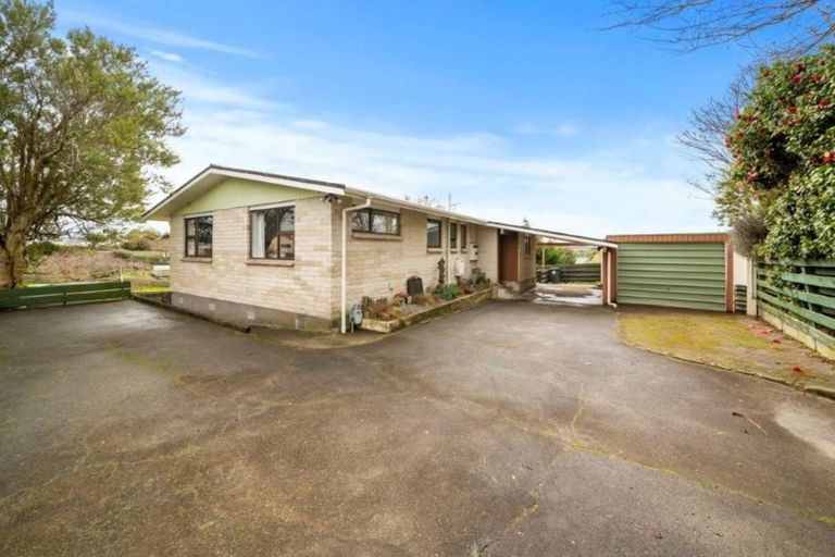 Photo of property in 16a Glasgow Street, Hawera, 4610