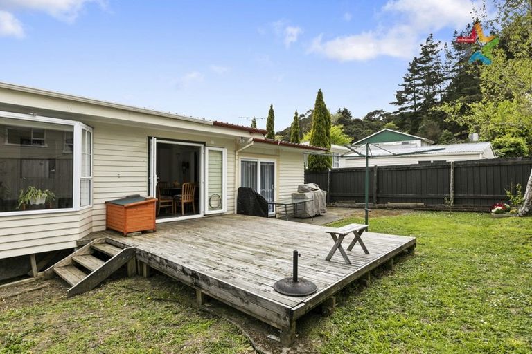Photo of property in 12 Mitimiti Grove, Wainuiomata, Lower Hutt, 5014