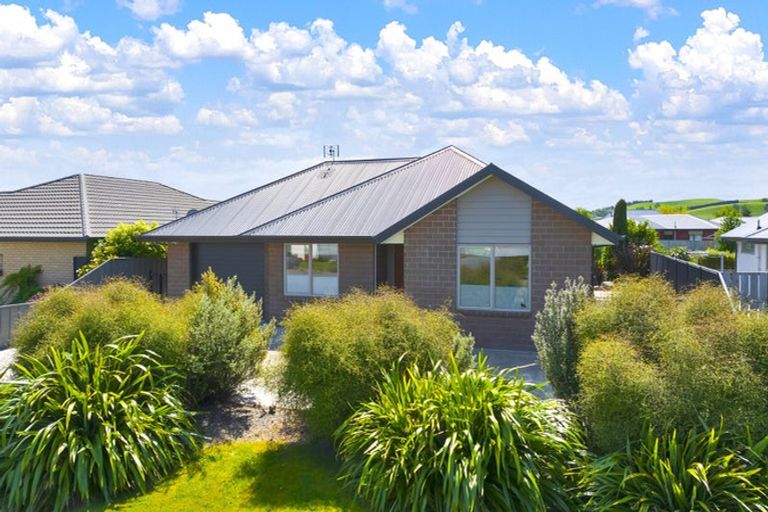 Photo of property in 6 Retallick Way, Amberley, 7410