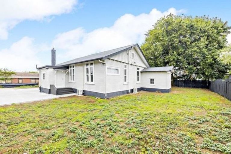 Photo of property in 46 Boundary Road, Clover Park, Auckland, 2019