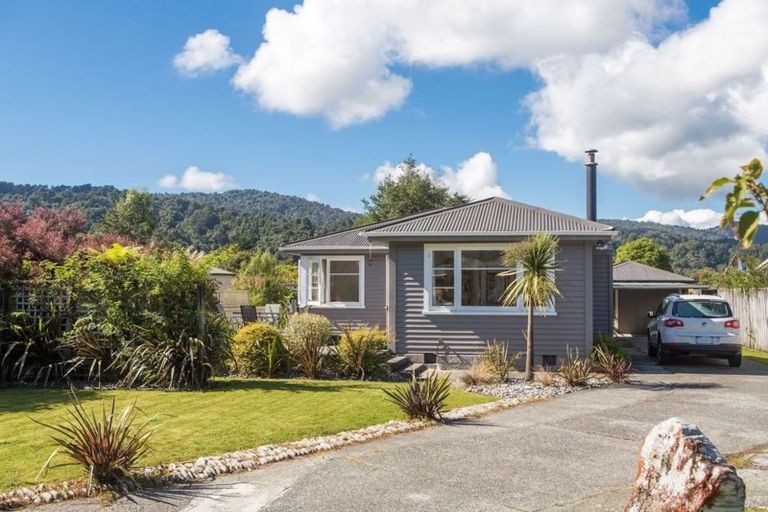 Photo of property in 299 Marsden Road, Greymouth, 7805