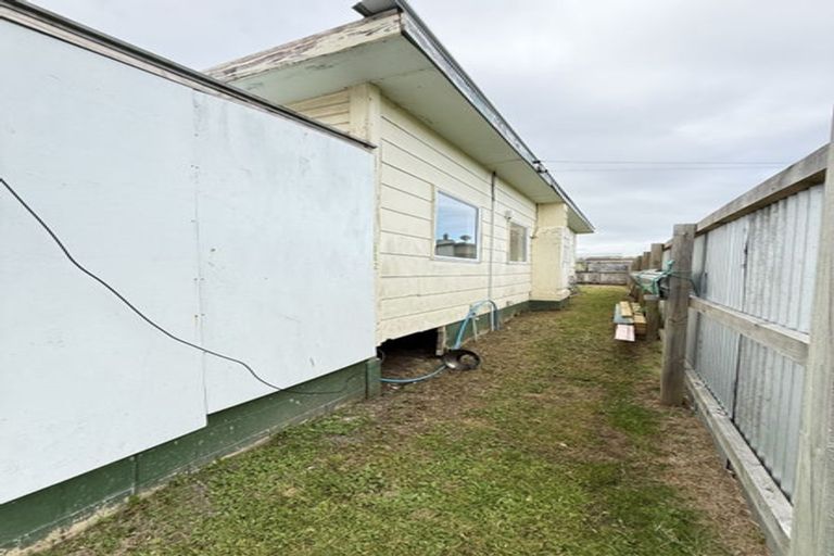 Photo of property in 110a Browne Street, Waitara, 4320