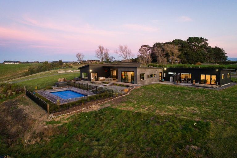 Photo of property in 57 Beechwood Road, Feilding, 4779