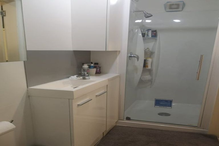 Photo of property in 7b/66 Mount Eden Road, Mount Eden, Auckland, 1024