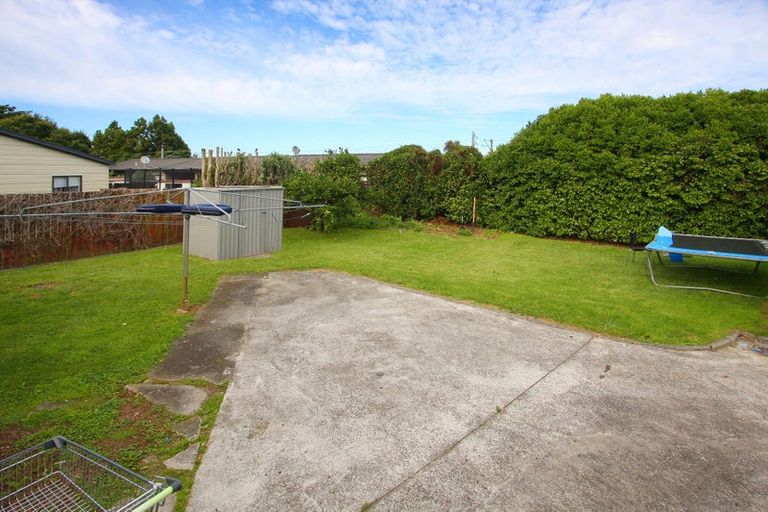 Photo of property in 18 Glenburn Place, Papakura, 2110