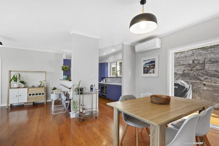 Photo of property in 146 Owhiro Bay Parade, Owhiro Bay, Wellington, 6023