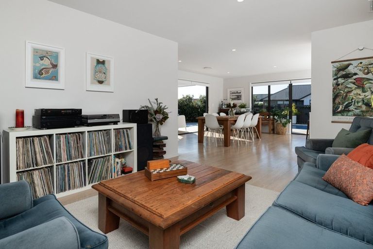 Photo of property in 2 Pimelea Street, Papamoa Beach, Papamoa, 3118