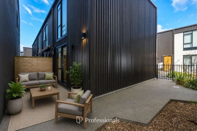 Photo of property in 8/185 High Street, Hutt Central, Lower Hutt, 5010