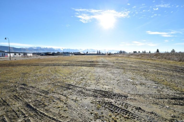 Photo of property in 17 Aoraki Crescent, Twizel, 7901