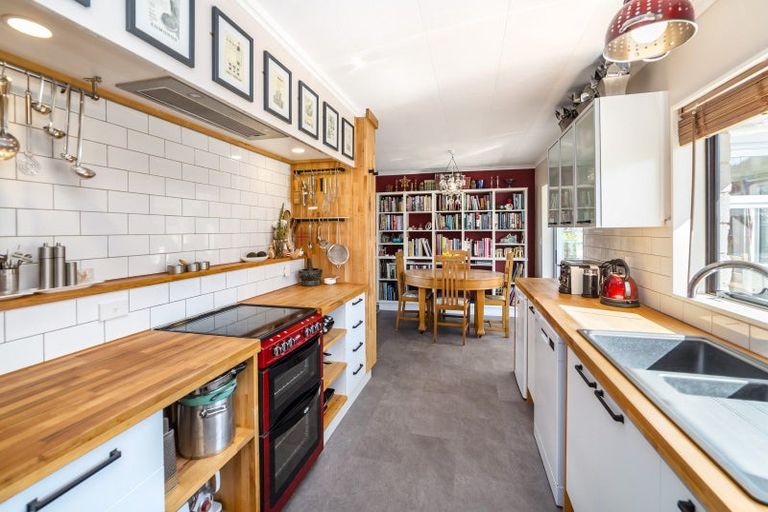 Photo of property in 79 Watt Street, Featherston, 5710